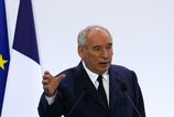 Francuzska opozicia hrozi vlade vyslovenim nedovery pre skrty v rozpocte