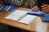 V 33 obciach a mestach prebiehaju volby infolinka dostupna