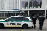 Vybuch bankomatu Pachatel sa skryva policia patra