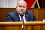 Minister Huliak mal nehodu Sluzobne auto skoncilo mimo cesty