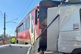 tragicka smrt v novych zamkoch vlak a kamion boli pohltene plamenmi vodic nemal sancu prezit