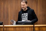 Zoskrta ju platy politikov na polovicu Igor Matovic si stanovil podmienku pre podporu vlady Michala Simecku