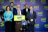 SaS o Ficovej Potemkinovej dedine pri Suranoch Opozicia tvrdi ze jej uz neveri ani Taraba prehlad oakavanch udalosti