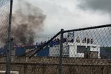 Venezuelki vazni protestovali na streche vaznice proti udajnemu muceniu a zlemu zaobchadzaniu