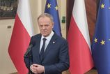 Tusk chce obmedzit platy lekarov v statnom sektore Strop 76 800 zlotych ma prispiet k vacsiej transparentnosti