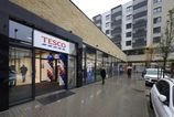 Tesco skutone bali kufre Zhltne jeho 185 predajni drava Biedronka alebo domaci financni zraloci