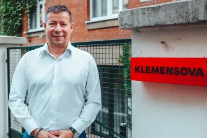 Advokát Krivák: Bohatým vravím, nech vplyv a peniaze využijú na dobré veci