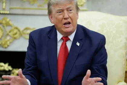 Americké médiá žalujú Donalda Trumpa kvôli zákazu vstupu do Bieleho domu