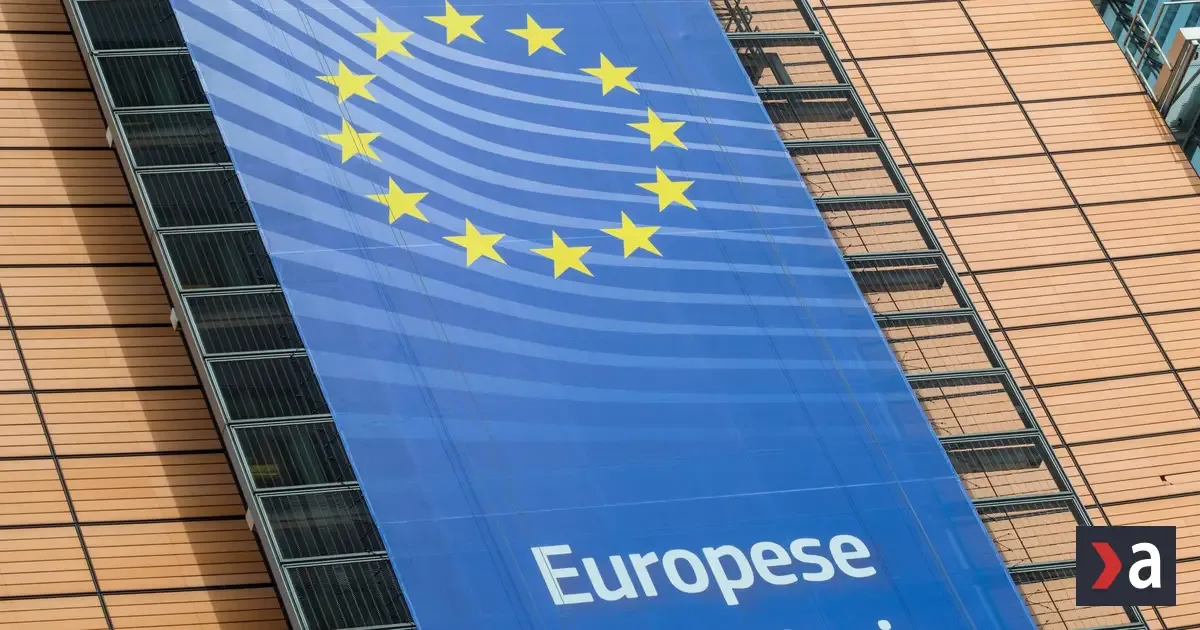 Brusel začína voči Slovensku štyri právne konania, dve v ekonomickej oblasti