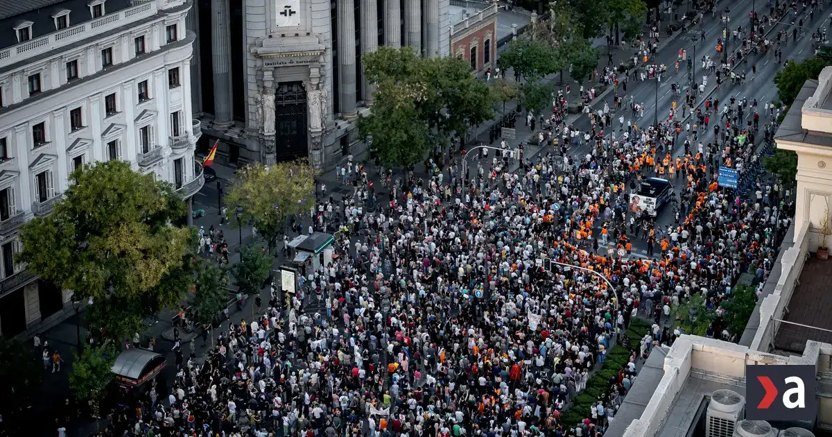 Bytová kríza otriasa Španielskom: Vysťahovanie 87-ročnej seniorky vyvolalo masové protesty