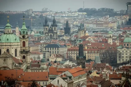 Česká vláda schválila rozpočet s deficitom 386 miliárd