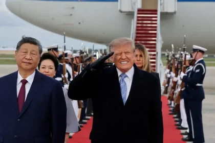 Čína stráca, USA vedú. Za úsmevmi Trumpa a Si Ťin-pchinga: boj o AI, Taiwan a Irán