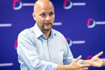Demokrati: Miliónovú zákazku pre nemocnicu získala firma bez webu a s jedným zamestnancom