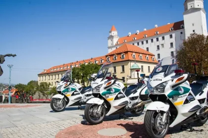 Dopravní policajti dostanú nové motorky za vyše tri milióny eur