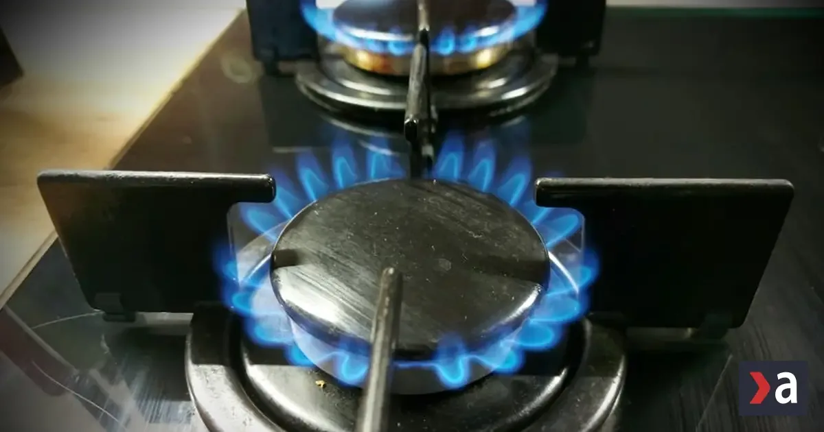 Energia na burzách zlacnela, plyn klesol o desatinu