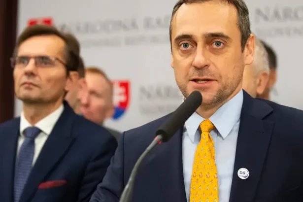 Galko a Rajtár vstúpili do Demokratov, strana posilňuje protikorupčný tím