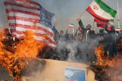 Irán plánuje sprístupniť strategickú vodnú cestu. Dopad to bude mať aj na ceny palív