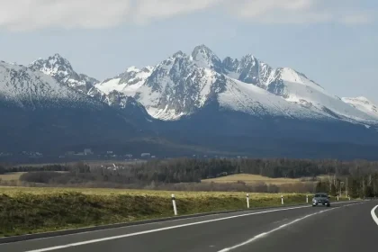 Na horských štítoch napadne sneh. Aké počasie bude v podhorí?