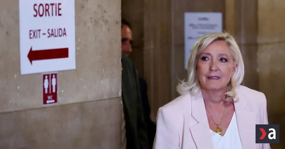 Národné združenie Marine Le Penovej posilnilo v Senáte, získalo rekord