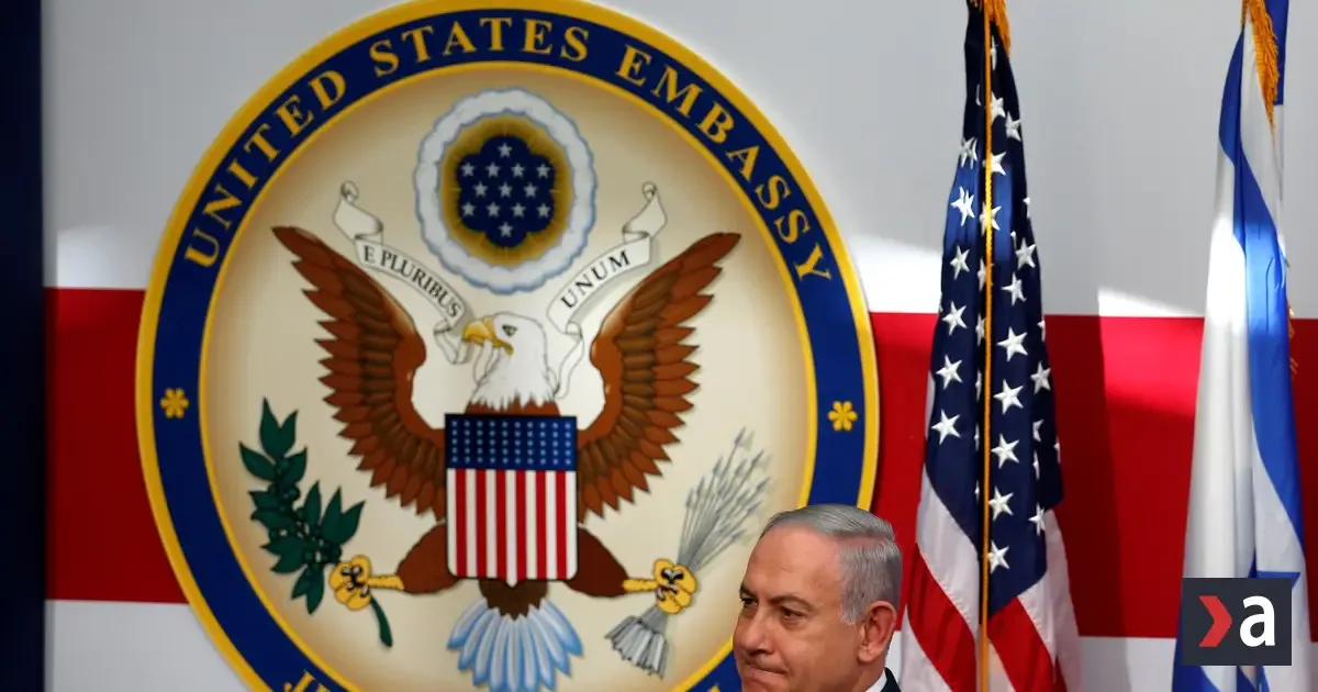 Netanjahuov Likud chce zablokovať návrat Izraelčanov pred voľbami