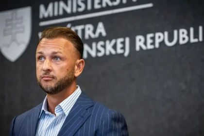Opozícia neuspela ani s odvolávaním Matúša Šutaja Eštoka, parlament nebol uznášaniaschopný