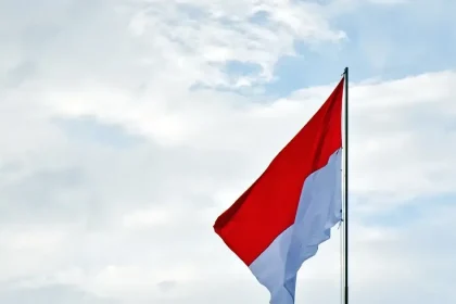 Pátranie po nezvestných z potopeného trajektu v Jávskom mori pokračuje ďalší týždeň