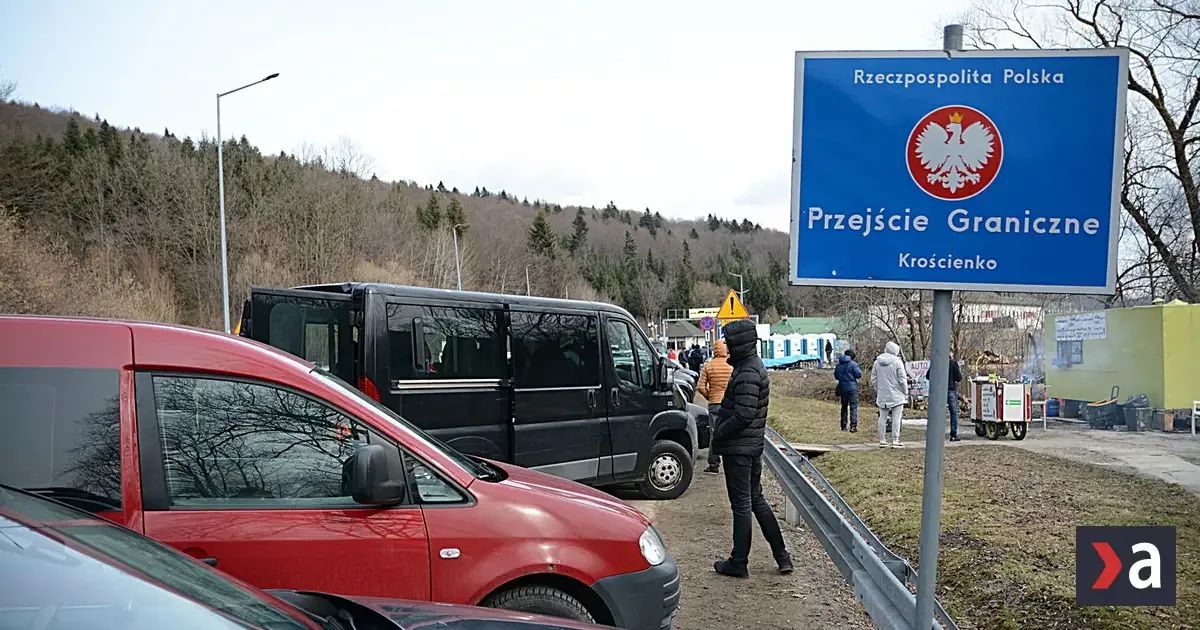 Poľsko stavia na hranici s Ukrajinou obranné opevnenia proti dronom