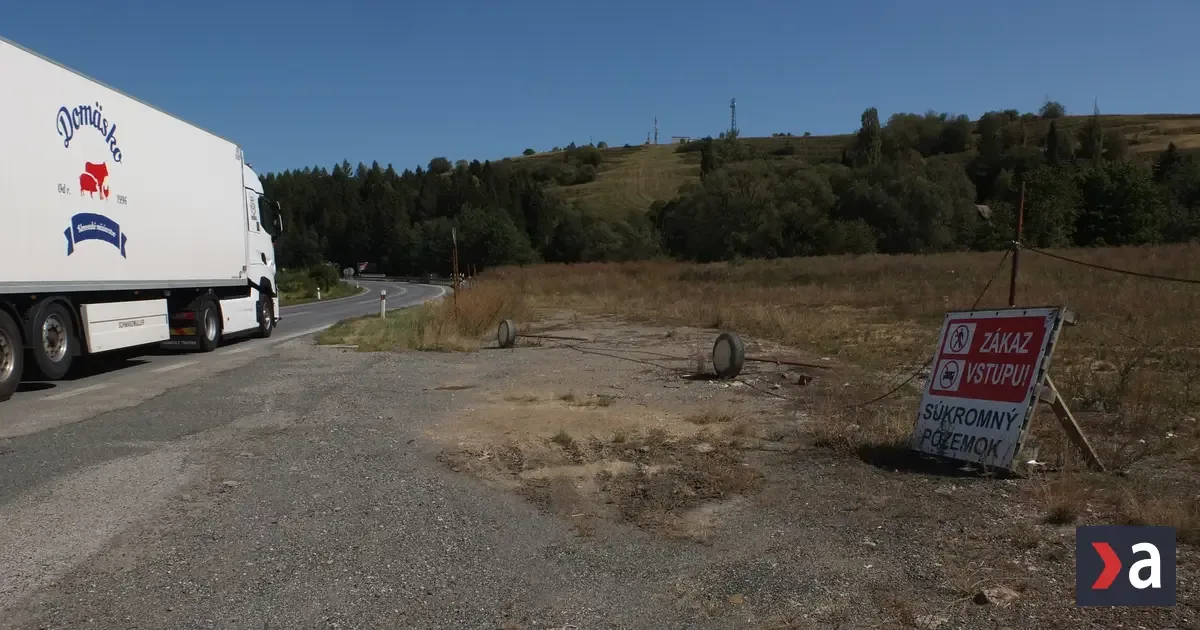 Primátor Kežmarku Ján Ferenčák likviduje čiernu skládku, protikandidát hovorí o klamstvách