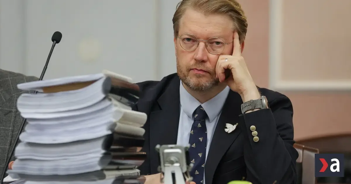 Rusko pokračuje v represiách voči strane Jabloko, odsúdili ďalšieho kandidáta