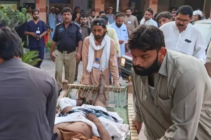 Samovražedný útok v Pakistane: 11 mŕtvych pri policajnej stanici