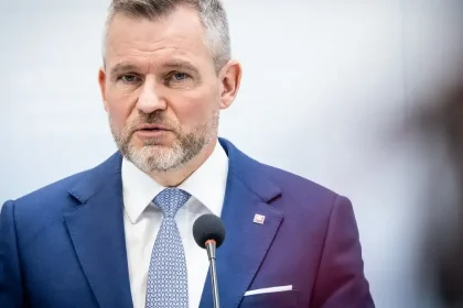 Šéf nemeckej diplomacie príde na Slovensko, Pellegrini vymenuje generálov (prehľad)