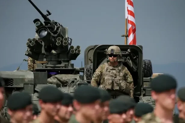 Slovensko príde o časť vojenskej pomoci z USA, tá ide k Trumpovým spojencom