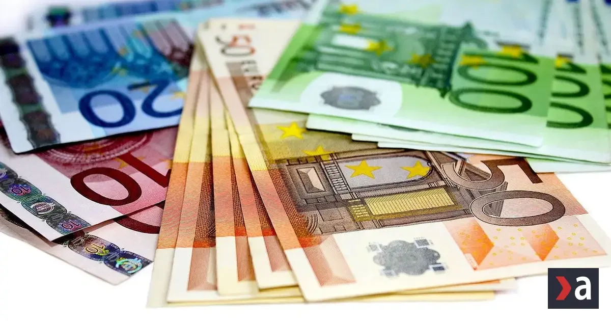 Slovensko umiestnilo nové desaťročné dlhopisy v hodnote 2,5 miliardy eur