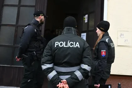 Súd v Prešove potvrdil väzbu pre podozrivých z plánovaného útoku na východe