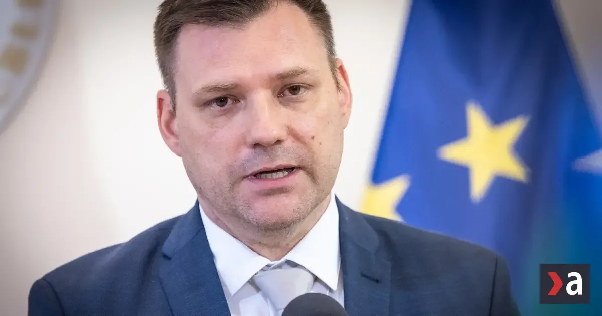 Taraba stupňuje tlak, Fico neustúpi a žiada stabilnú vládu