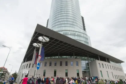 Technická porucha v NBS skomplikovala bankové prevody, peniaze sú v bezpečí