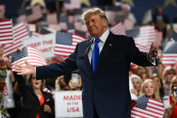 Trump prosí voličov, aby mu odovzdali hlas, republikáni čelia hrozbe porážky