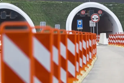 Tunel Sitina čaká uzávera v oboch smeroch, vodiči musia ísť obchádzkami