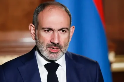 V Arménsku sa začal súd s hlavou cirkvi. Spor s duchovnými sa vyostruje