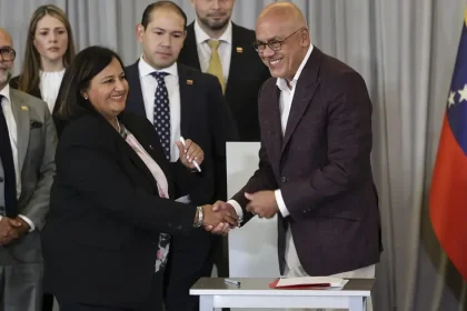 Venezuela prepustila desiatky politických väzňov, rokovania priniesli prvé výsledky