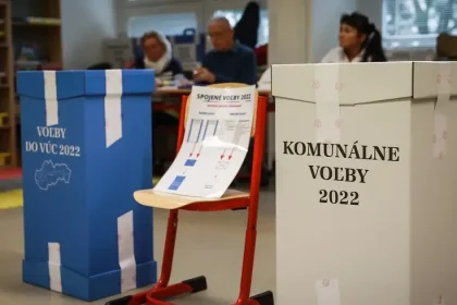 Volebné moratórium na Slovensku sa začne dva dni pred spojenými komunálnymi voľbami