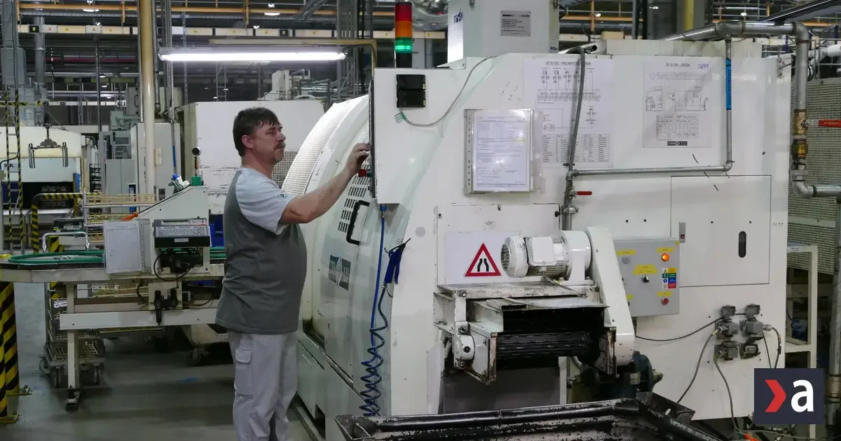 Volkswagen prehodnocuje fabriku v Martine. Budúcnosť zamestnancov je otázna