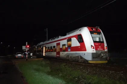 Zrážka s vlakom v Svrčinovci: Muž zomrel na mieste