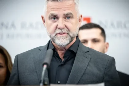 Ako dopadli veľké mená politiky: Ministri a poslanci prehrávali, župani nie