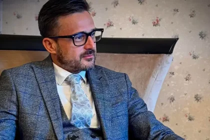 Asistent poslanca Slyška čelí obvineniu z pokusu o dotačný podvod