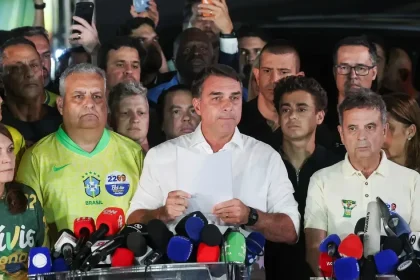 Brazílsky súd vyšetruje Bolsonarovu kampaň pre podozrenie zo zahraničných peňazí