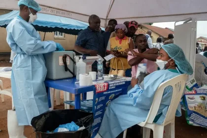 Ebola v Keni: sedem nakazených vrátane zdravotníkov