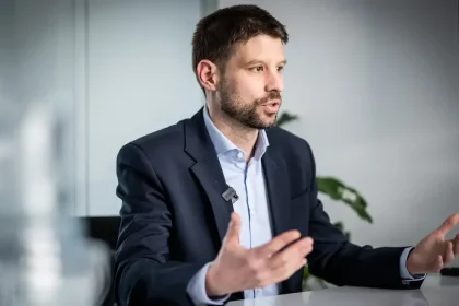Fico nechtiac dal Šimečkovi návod na víťazstvo vo voľbách