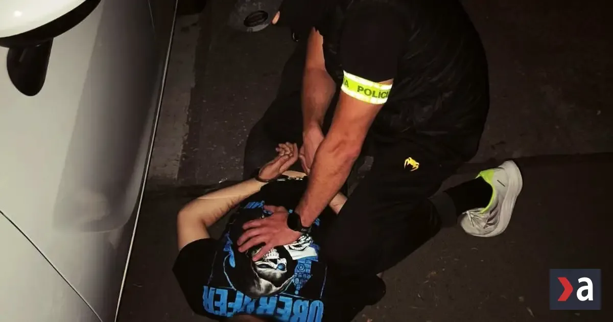 Hlava mladých neonacistov v Bratislave čelí obvineniu z obchodovania s drogami