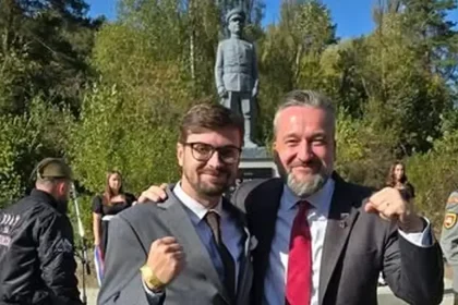 Maďari si pripomínajú 70 rokov krvavej revolúcie, uctili si muža, ktorý ju potlačil